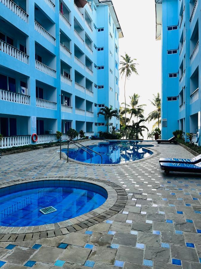 Cowrie Shell Beach Apartments Official Bamburi Exterior photo