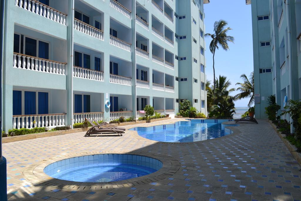 Cowrie Shell Beach Apartments Official Bamburi Exterior photo