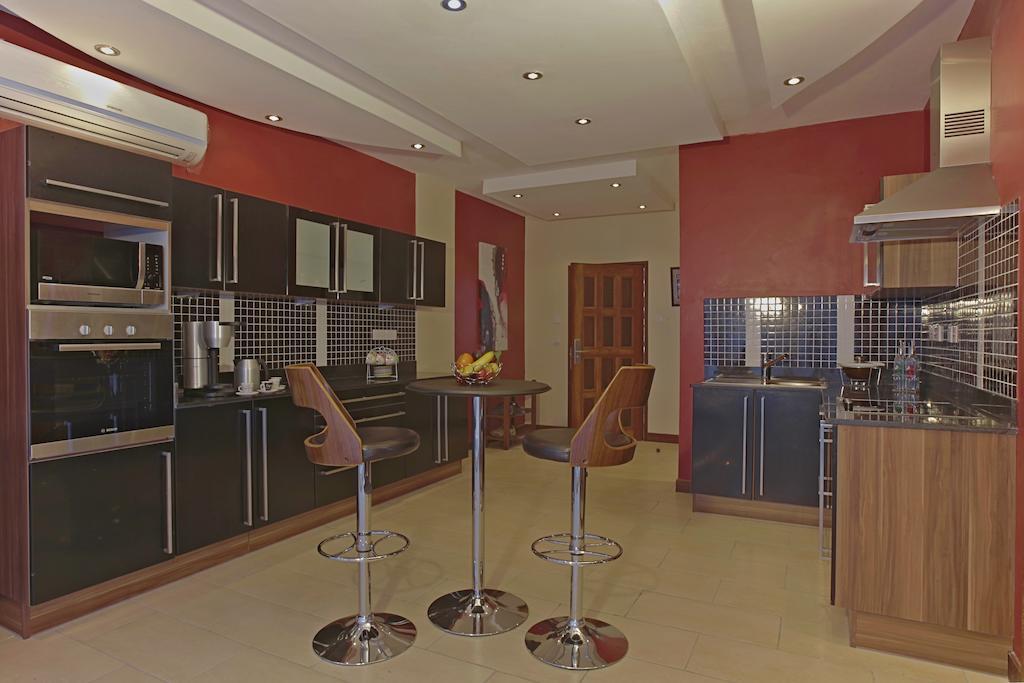 Cowrie Shell Beach Apartments Official Bamburi Exterior photo
